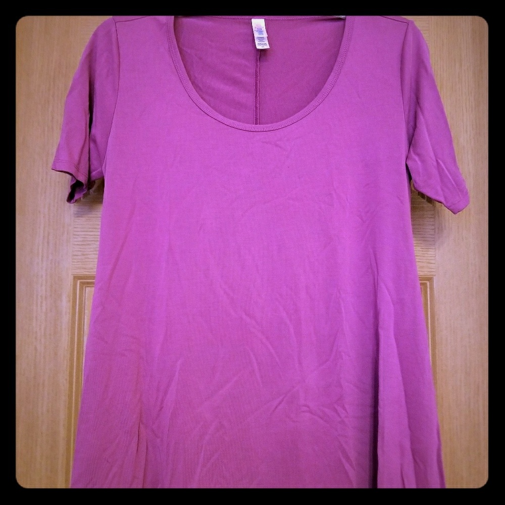LuLaRoe Perfect T